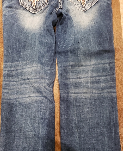 Rock Revival Jelina easy crop jean NWOT